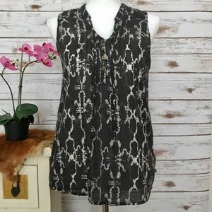 The North Face Sleeveless Blouse Size Small